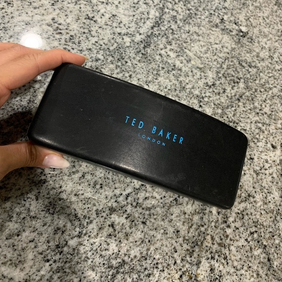 Ted Baker leather sunglass case accessories - Picture 3 of 8